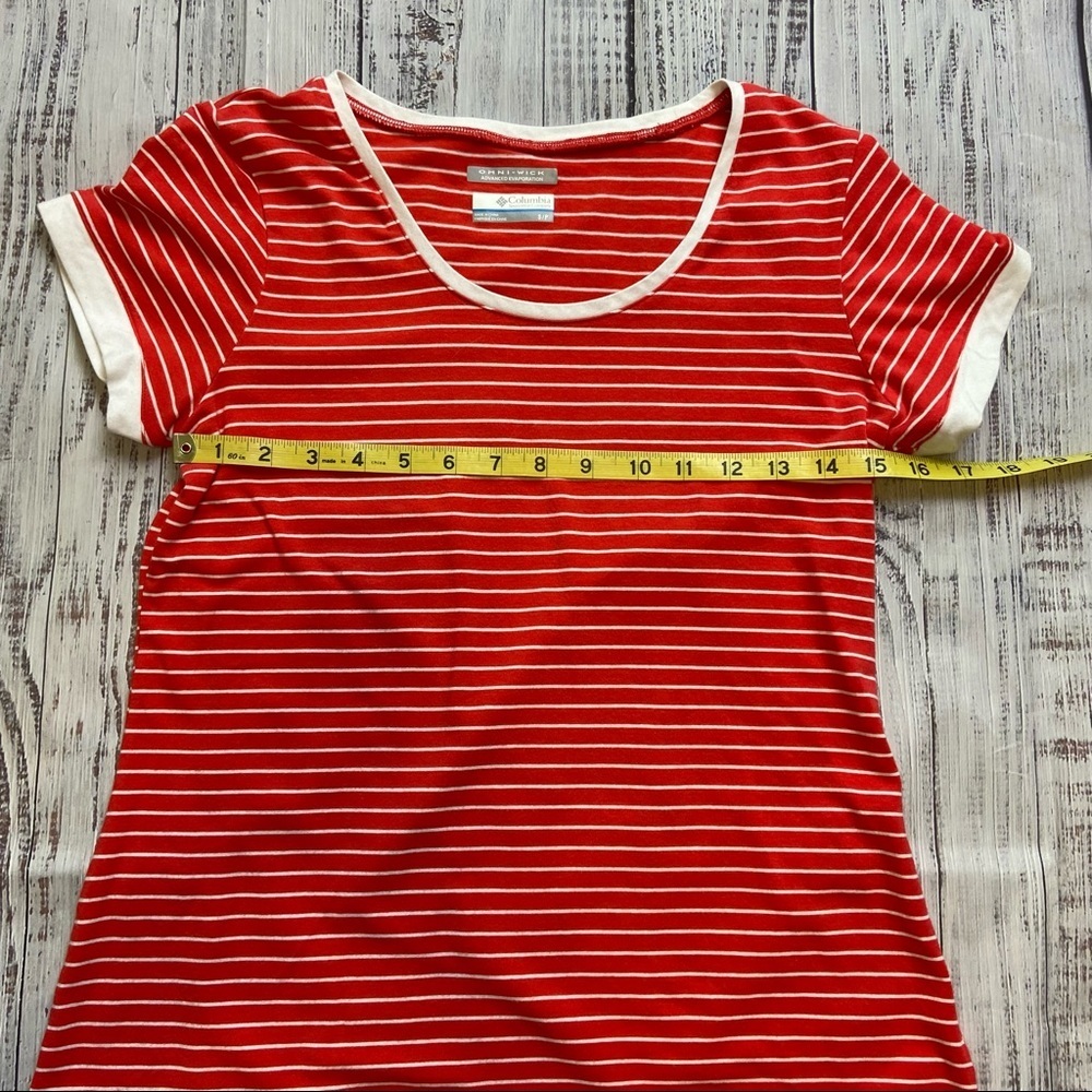 Columbia Omni-Wick PFG Striped Short Sleeve Top. Size Small. - Picture 8 of 9